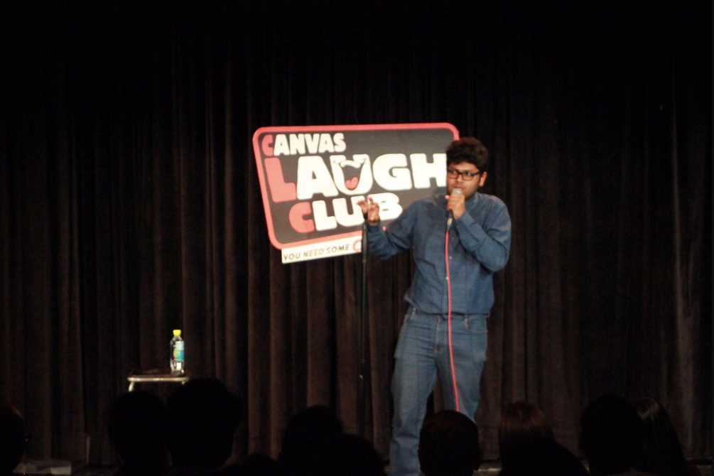 Twitter/@canvaslaughclub