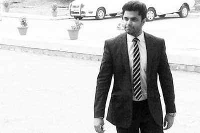 Twitter/@bharat_law06