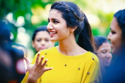 Twitter/@PriyaP_Varrier