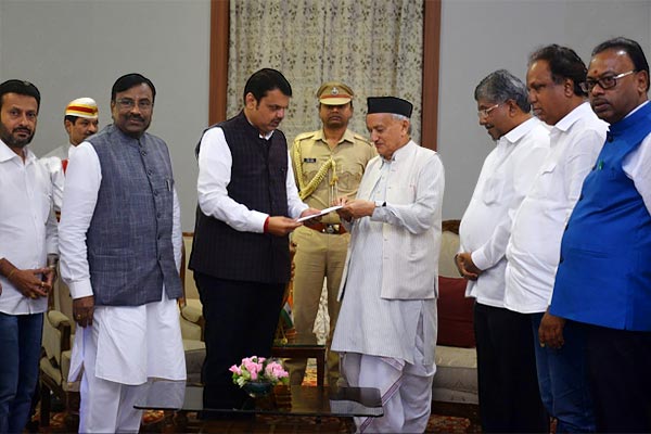 Devendra Fadnavis resigns as Maharashtra CM Devendra Fadnavis resigns as Maharashtra CM