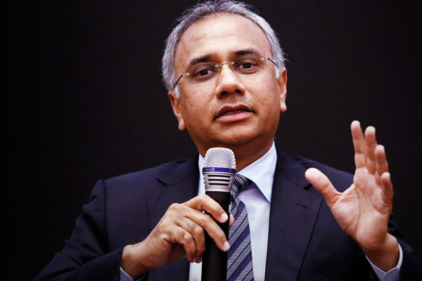 More troubles for Infosys CEO Salil Parekh as whistleblower More troubles for Infosys CEO Salil Parekh as whistleblower
