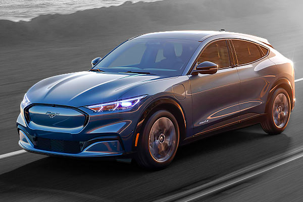 Ford introduced its first electric car Mustang Mach-E Ford introduced its first electric car Mustang Mach-E