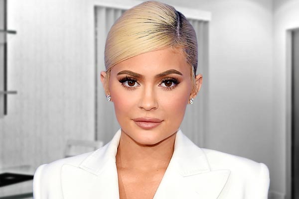 Kylie Jenner to sell 51% stake to Kylie Cosmetics Kylie Jenner to sell 51% stake to Kylie Cosmetics