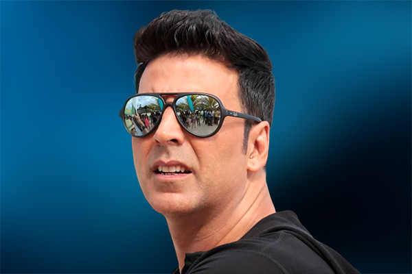 Akshay close to box office collection of 1,000 crores Akshay close to box office collection of 1,000 crores