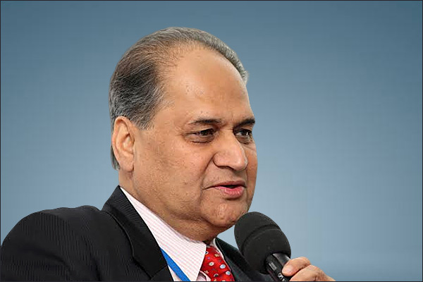 'Bajaj' chairman gave a statement regarding Amit Shah 'Bajaj' chairman gave a statement regarding Amit Shah