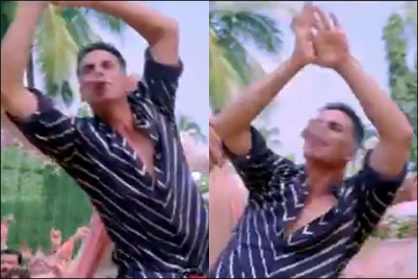 Akshay Kumar shares 17 second clip of the song 'Sauda Khara-Khara Akshay Kumar shares 17 second clip of the song 'Sauda Khara-Khara