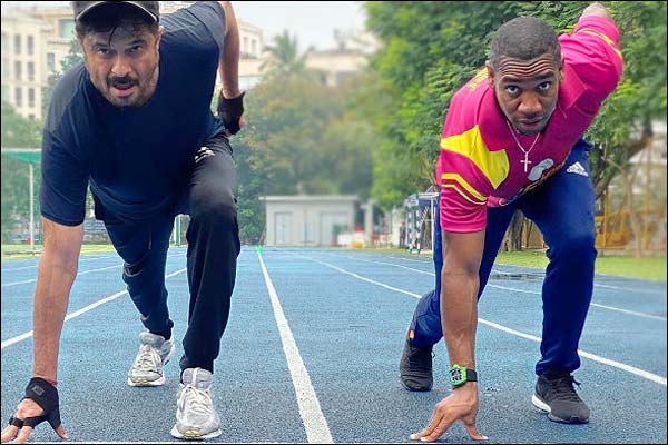 Anil Kapoor raced with The Beast Yohan Blake Anil Kapoor raced with The Beast Yohan Blake