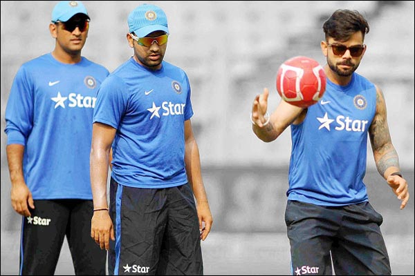 VVS Laxman names his India squad for 2020 World T20 VVS Laxman names his India squad for 2020 World T20