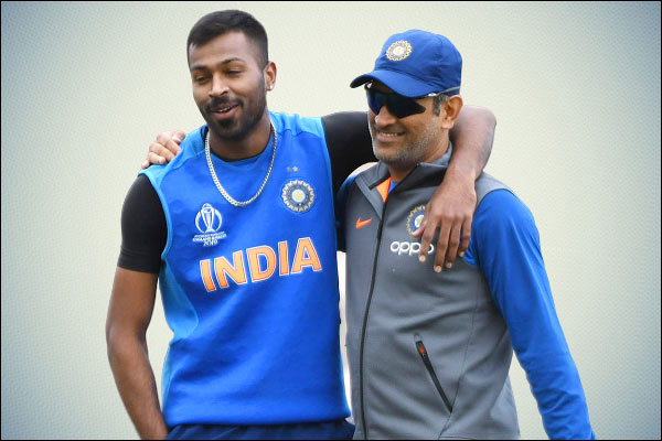 Hardik Pandya said I will never be able to fill MS Dhoni shoes Hardik Pandya said I will never be able to fill MS Dhoni shoes