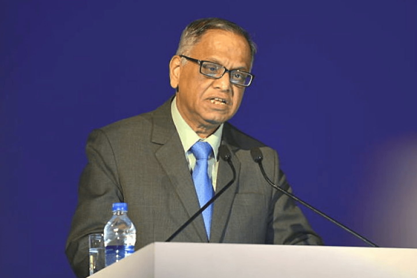 Amazon summit started 1.5 hours late so Narayana Murthy said that I am not used to such delays Amazon summit started 1.5 hours late so Narayana Murthy said that I am not used to such delays