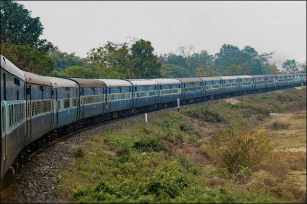 Railway new technology alert will be received before the water runs out in the coach Railway new technology alert will be received before the water runs out in the coach
