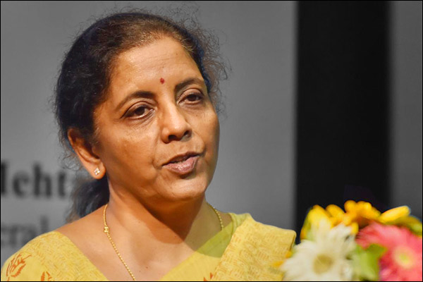Nirmala Sitharaman said 2838 Pakistanis and 172 Bangladeshis given Indian citizenship in last 6 year Nirmala Sitharaman said 2838 Pakistanis and 172 Bangladeshis given Indian citizenship in last 6 year