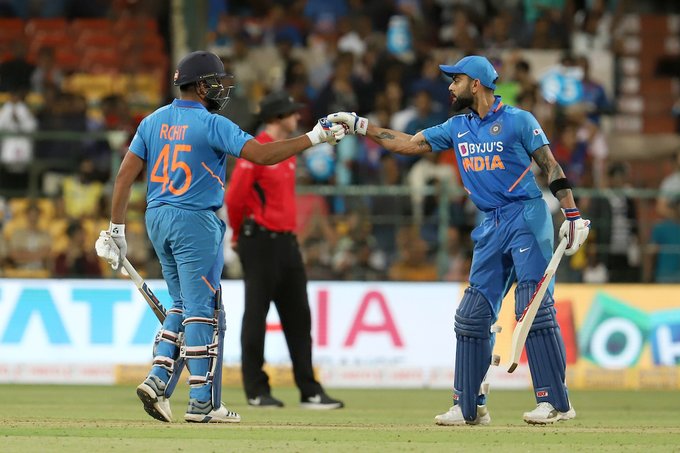India beat Australia by 7 wickets in the third ODI in Bangalore India beat Australia by 7 wickets in the third ODI in Bangalore