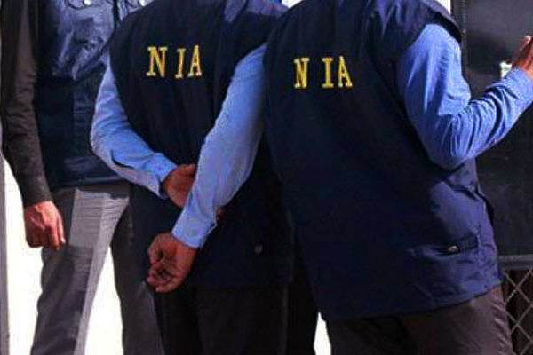 NIA files case against Davinder Singh likely to bring suspended Jammu DSP to Delhi NIA files case against Davinder Singh likely to bring suspended Jammu DSP to Delhi