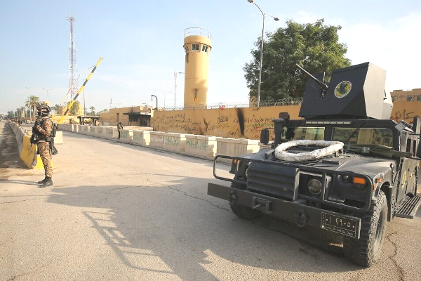Three rockets hit near US embassy in Baghdad Three rockets hit near US embassy in Baghdad