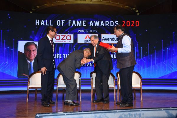 Ratan Tata gets Life Time Achievement Award Ratan Tata gets Life Time Achievement Award