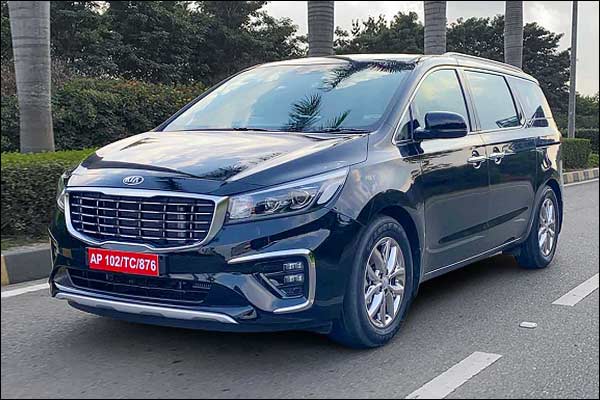 Kia Carnival launched at Auto Expo 2020 in India at starting price of Rs. 24.95 Lakh Kia Carnival launched at Auto Expo 2020 in India at starting price of Rs. 24.95 Lakh