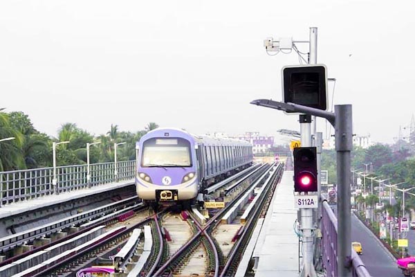 India first underwater metro in Kolkata starts today India first underwater metro in Kolkata starts today