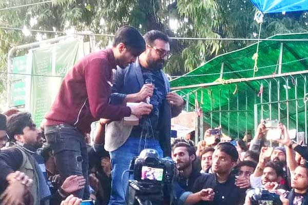 Anurag Kashyap to Jamia students The fight is to take back the Constitution and country Anurag Kashyap to Jamia students The fight is to take back the Constitution and country