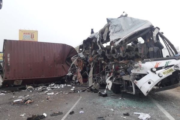 KSRTC bus accident, 20 killed, around 25 injured KSRTC bus accident, 20 killed, around 25 injured