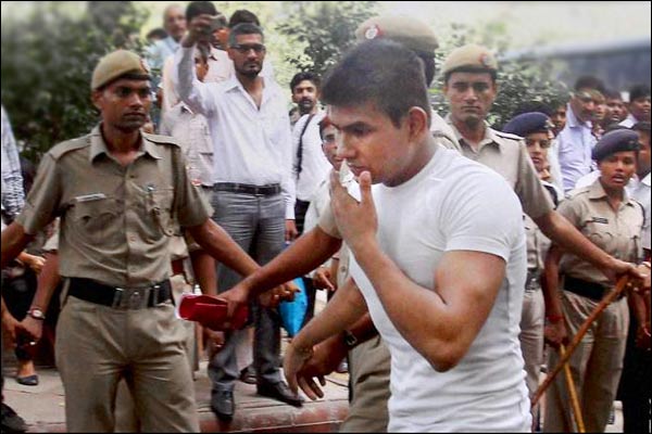 Lawyer AP Singh filed a petition in favor of convict Vinay in EC today Lawyer AP Singh filed a petition in favor of convict Vinay in EC today
