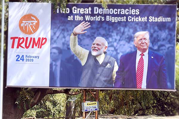 After 7 million Trump now says PM Modi told him 10 Million People will welcome him in Ahmedabad After 7 million Trump now says PM Modi told him 10 Million People will welcome him in Ahmedabad