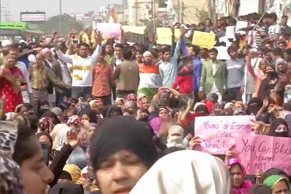 Will not listen after 3 days says Kapil Mishra ultimatum to Delhi Police to vacate Jaffrabad roads Will not listen after 3 days says Kapil Mishra ultimatum to Delhi Police to vacate Jaffrabad roads