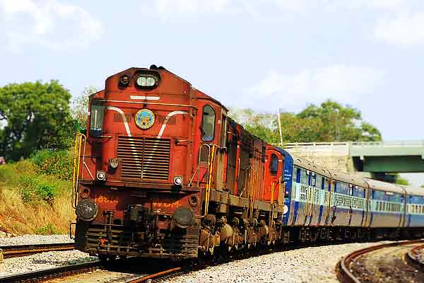 Indian Railways earned Rs 9000 Cr from ticket cancellation Indian Railways earned Rs 9000 Cr from ticket cancellation