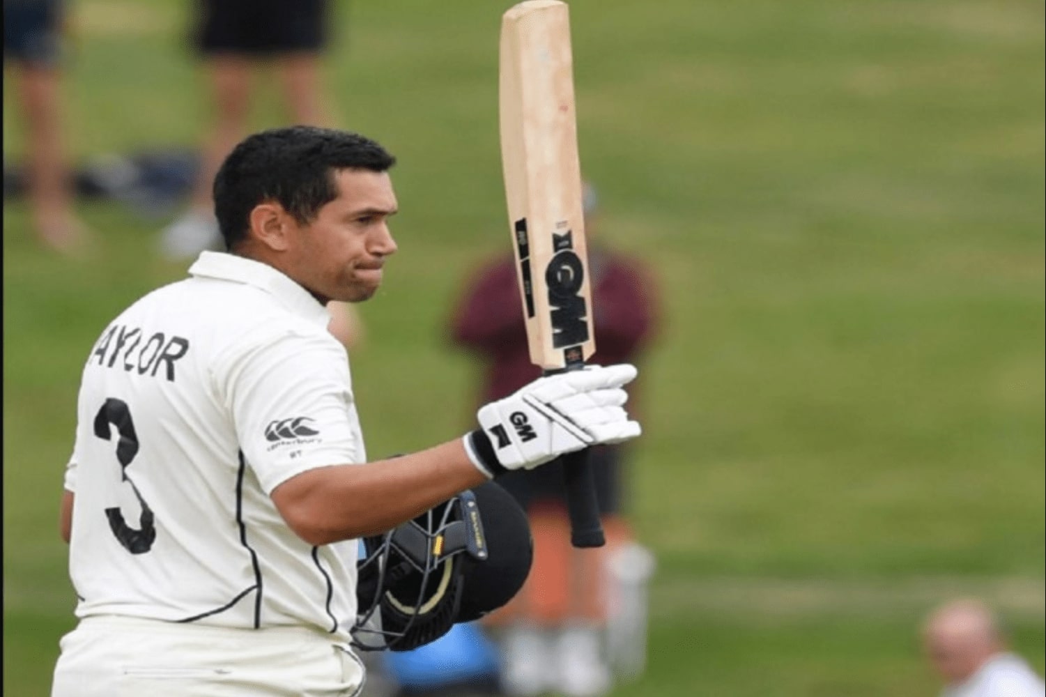 Ross Taylor received 100 wine bottles as a gift after playing 100th Test match Ross Taylor received 100 wine bottles as a gift after playing 100th Test match