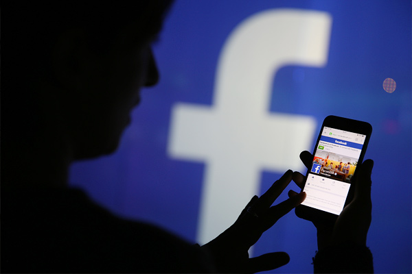 Facebook once designed an Intel-powered phone Facebook once designed an Intel-powered phone