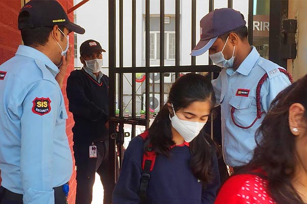 6 people who came in contact with Delhi patient test negative 6 people who came in contact with Delhi patient test negative
