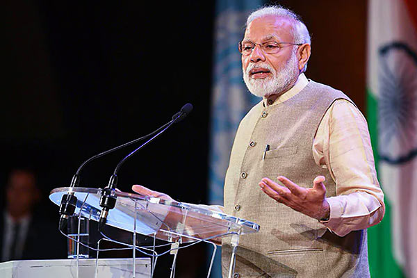 Modi said opposing CAA who are sharing knowledge of refugee rights to the world Modi said opposing CAA who are sharing knowledge of refugee rights to the world