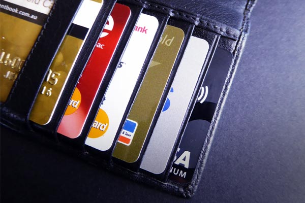 What are the new Credit Card, Debit Card rules introduced by RBI What are the new Credit Card, Debit Card rules introduced by RBI