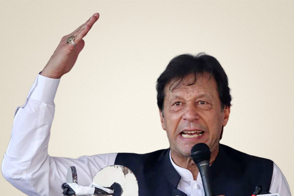Stay at home & observe own symptoms says Pak PM Imran Khan receives flak on social media Stay at home & observe own symptoms says Pak PM Imran Khan receives flak on social media