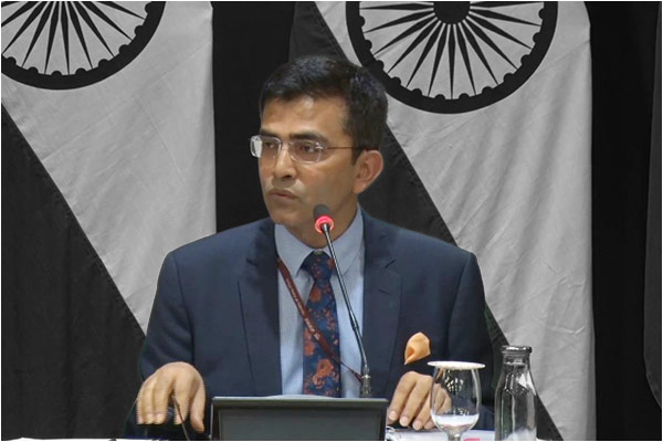Platform was humanitarian not political says MEA on Pakistan raising Kashmir issue during SAARC vide Platform was humanitarian not political says MEA on Pakistan raising Kashmir issue during SAARC vide
