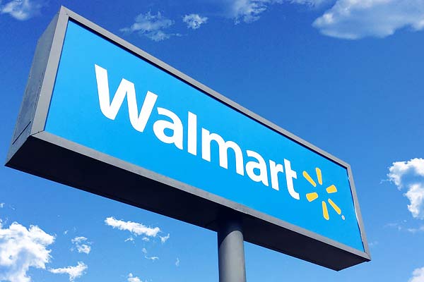 Walmart hires 150000 workers as coronavirus spreads in the US to pay 365 million dollar in bonus Walmart hires 150000 workers as coronavirus spreads in the US to pay 365 million dollar in bonus