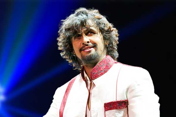 Sonu Nigam stuck in Dubai promotes public curfew now Sonu Nigam stuck in Dubai promotes public curfew now
