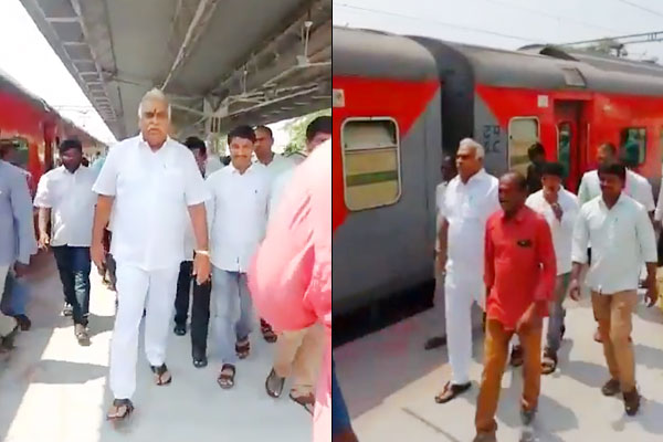 Telangana MLA says he will self-isolate as he returns from US and takes train attends event Telangana MLA says he will self-isolate as he returns from US and takes train attends event