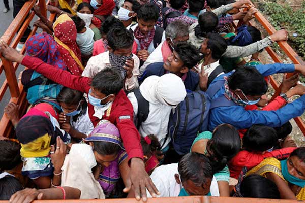 Migrant workers travelling during lockdown to be quarantined for 14 days Migrant workers travelling during lockdown to be quarantined for 14 days