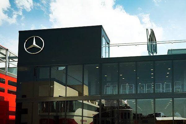 Mercedes F1 team helps in developing breathing aid amid pandemic Mercedes F1 team helps in developing breathing aid amid pandemic