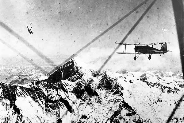 The first flight over Everest a physiologist's dream The first flight over Everest a physiologist's dream