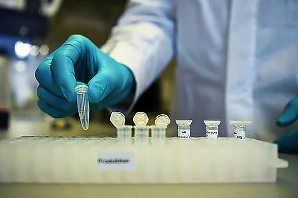 Vaccine trial will be done on the infected and company will give 15 lakh free doses Vaccine trial will be done on the infected and company will give 15 lakh free doses