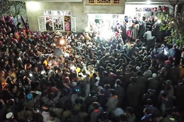 Hundreds attend funeral of militant Sajad Nawab Dar amid lockdown case registered for violation Hundreds attend funeral of militant Sajad Nawab Dar amid lockdown case registered for violation