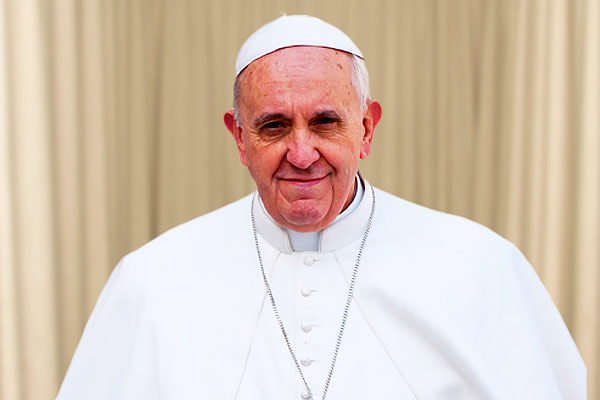 Pope Francis message to the world Not to yield to fear Pope Francis message to the world Not to yield to fear