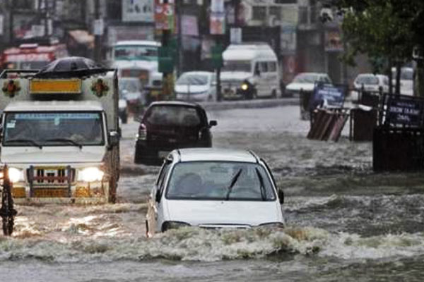 Houses damaged vehicles washed away in flash floods in J&K Poonch Houses damaged vehicles washed away in flash floods in J&K Poonch