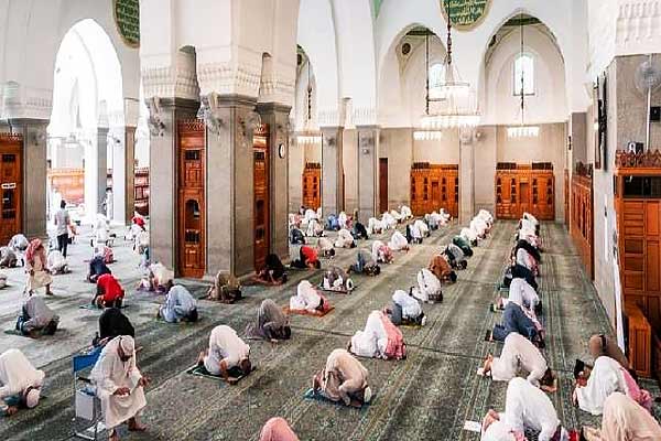 Friday Nawaz read after two months in a mosque in Saudi Arabia Friday Nawaz read after two months in a mosque in Saudi Arabia