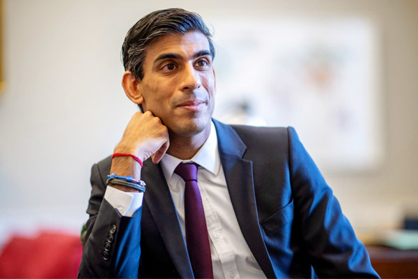 Indian-origin finance minister Tsunak said I also had racial discrimination in childhood Indian-origin finance minister Tsunak said I also had racial discrimination in childhood