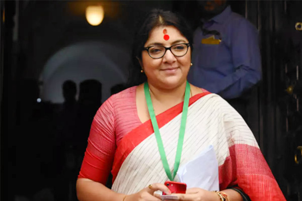 Bengal BJP MP Locket Chatterjee tests positive for Coronavirus Bengal BJP MP Locket Chatterjee tests positive for Coronavirus