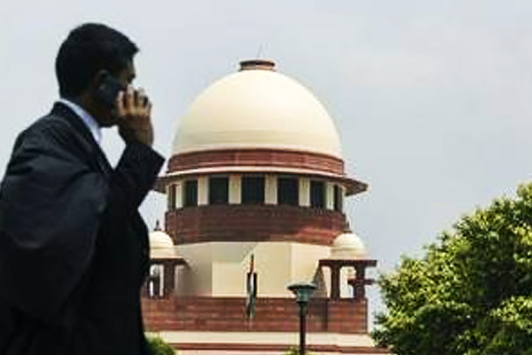 SC upholds right of Travancore royal family in administration of Kerala Padmanabhaswamy Temple SC upholds right of Travancore royal family in administration of Kerala Padmanabhaswamy Temple