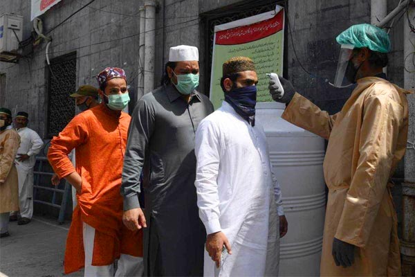 Number of Infections crossed over 2.5 lakhs in Pakistan 5,226 killed so far Number of Infections crossed over 2.5 lakhs in Pakistan 5,226 killed so far
